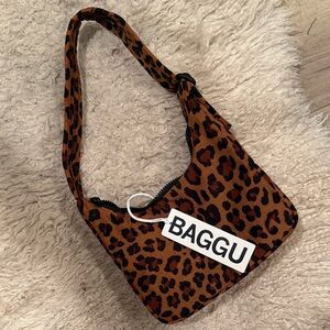 Baggu Leopard Print Women's mini nylon shoulder Bag